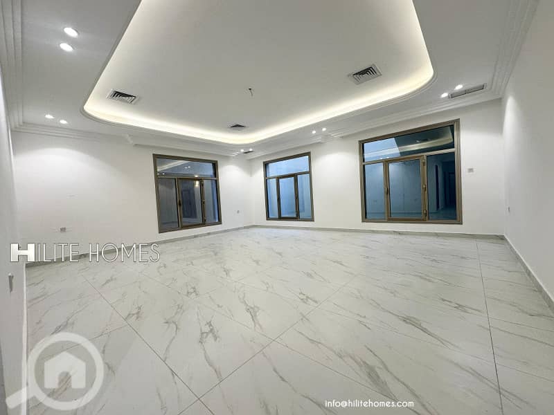 Spacious Three bedroom apartment for rent in salwa