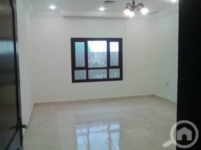 2 Bedroom Apartment for Rent in Al Manqaf, Kuwait City - Very Nice 2 bedroom with terrace in mangaf
