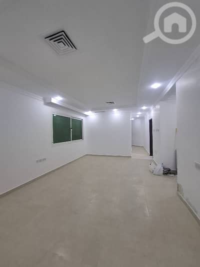 3 Bedroom Flat for Rent in Al Jabriya, Kuwait City - للايجار شقه بالجابريه دور ثاني مصعد مجدده بالكامل