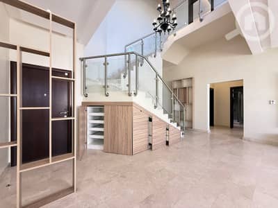 شقة 3 غرف نوم للايجار في السلام، مدينة الكويت - Salam – lovely, ufnurnished, three bedroom duplex w/terrace