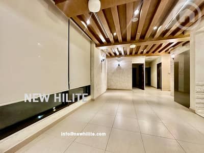 عقارات تجارية اخرى  للايجار في بنيد القار، مدينة الكويت - Commercial Floor for Rent in Bneid Al Qar