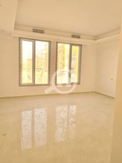 5 Bedroom Apartment for Rent in Al Surra, Kuwait City - دور للايجار في السرة مساحات كبيرة تشطيب فخم