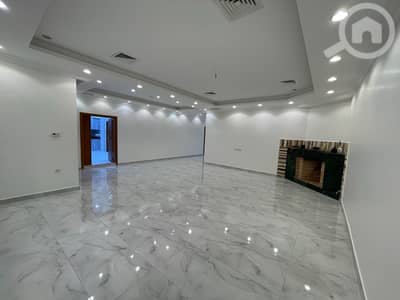 4 Bedroom Flat for Rent in Fnaitees, Kuwait City - للإيجار دور ارضي الفنيطيس