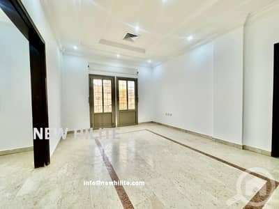 فلیٹ 2 غرفة نوم للبيع في سلوى، مدينة الكويت - Spacious 3-Bedroom Apartment for Rent in Salwa